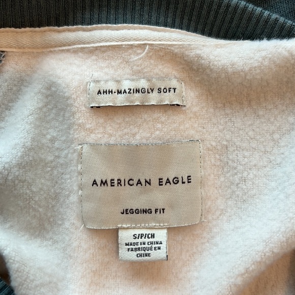 American Eagle Oversized Top - Picture 3 of 3